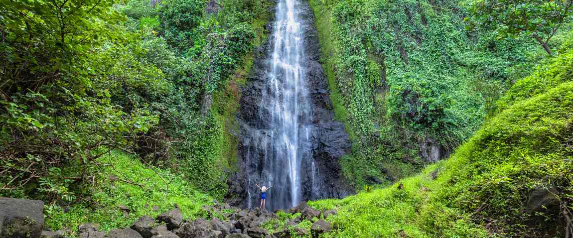 waterfall in tahiti islands