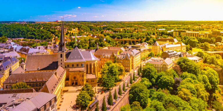 How to get Luxembourg tourist visa?