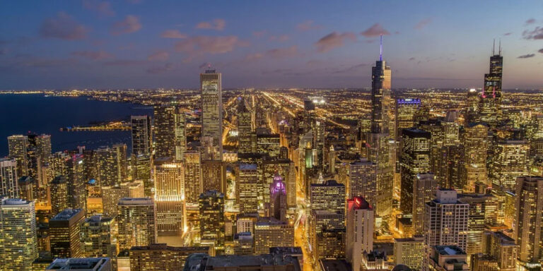 10 reasons why you should travel to Chicago instead of New York