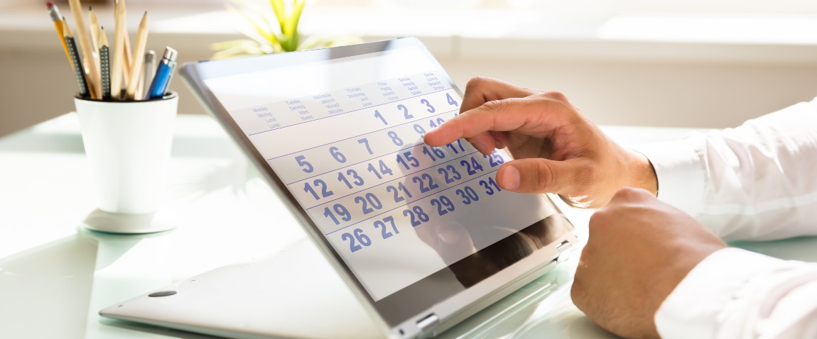 businessman using calendar